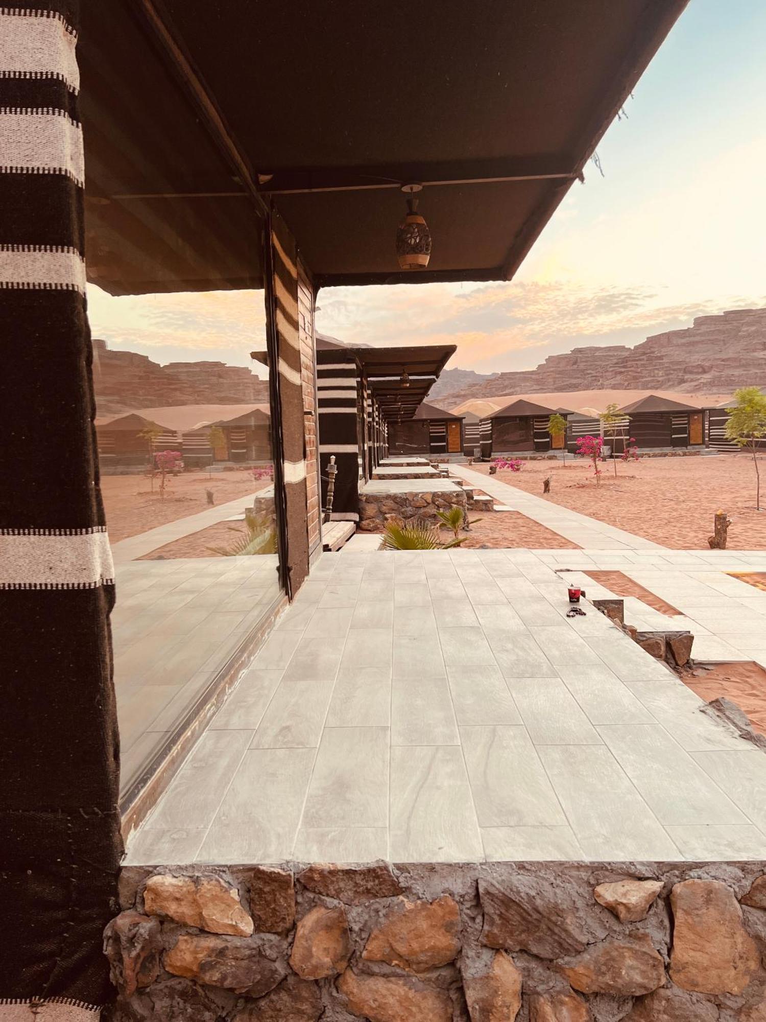 Revan Rum Luxury Camp Wadi Rum Eksteriør bilde