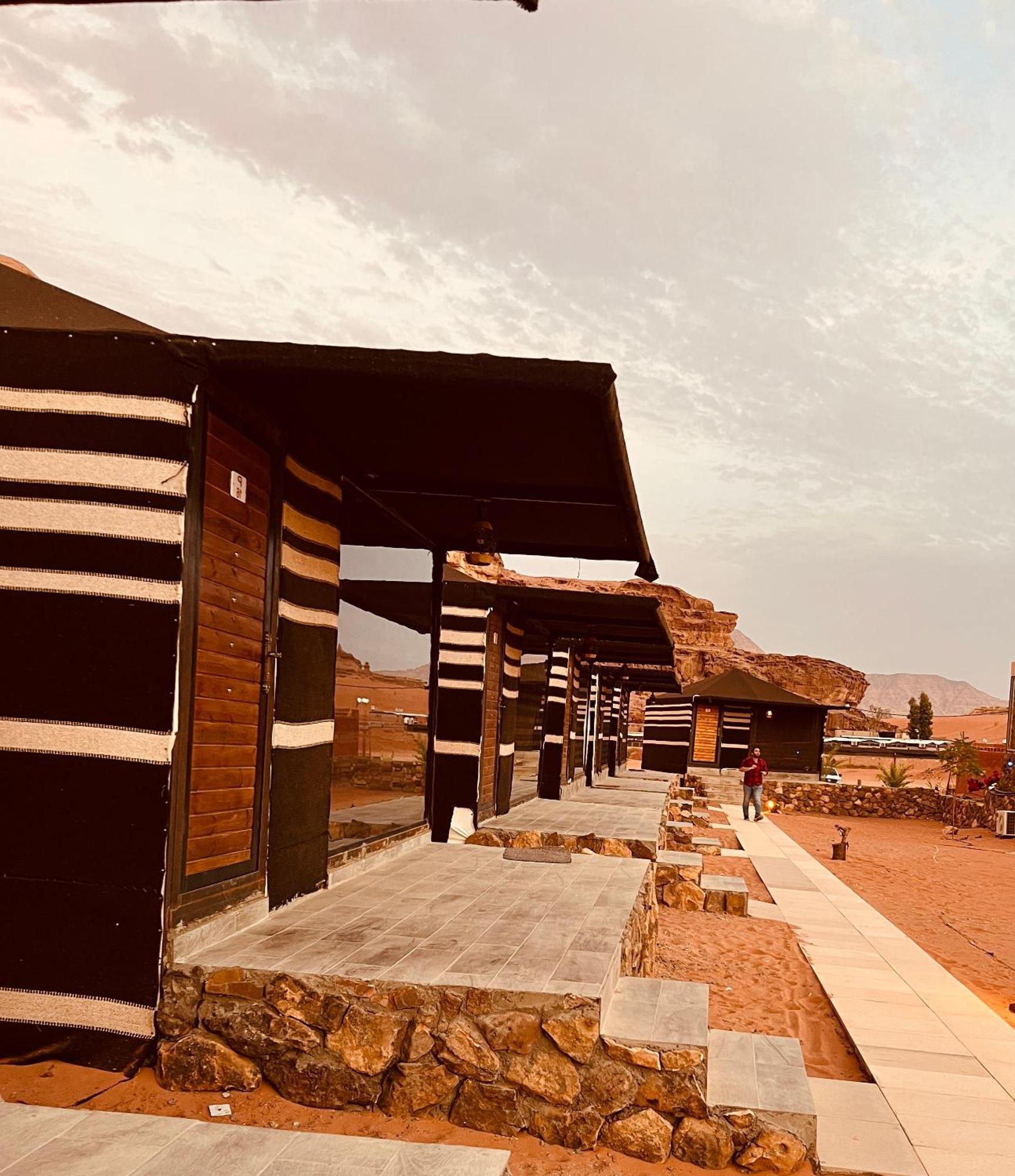 Revan Rum Luxury Camp Wadi Rum Eksteriør bilde