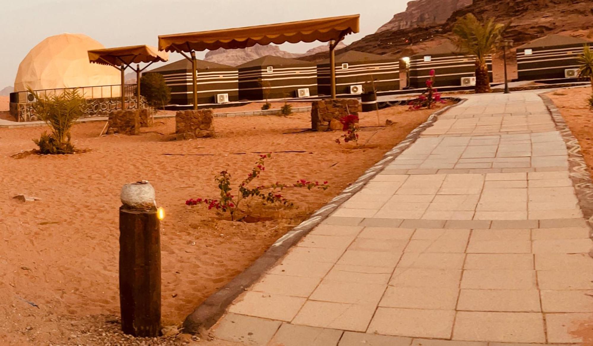 Revan Rum Luxury Camp Wadi Rum Eksteriør bilde